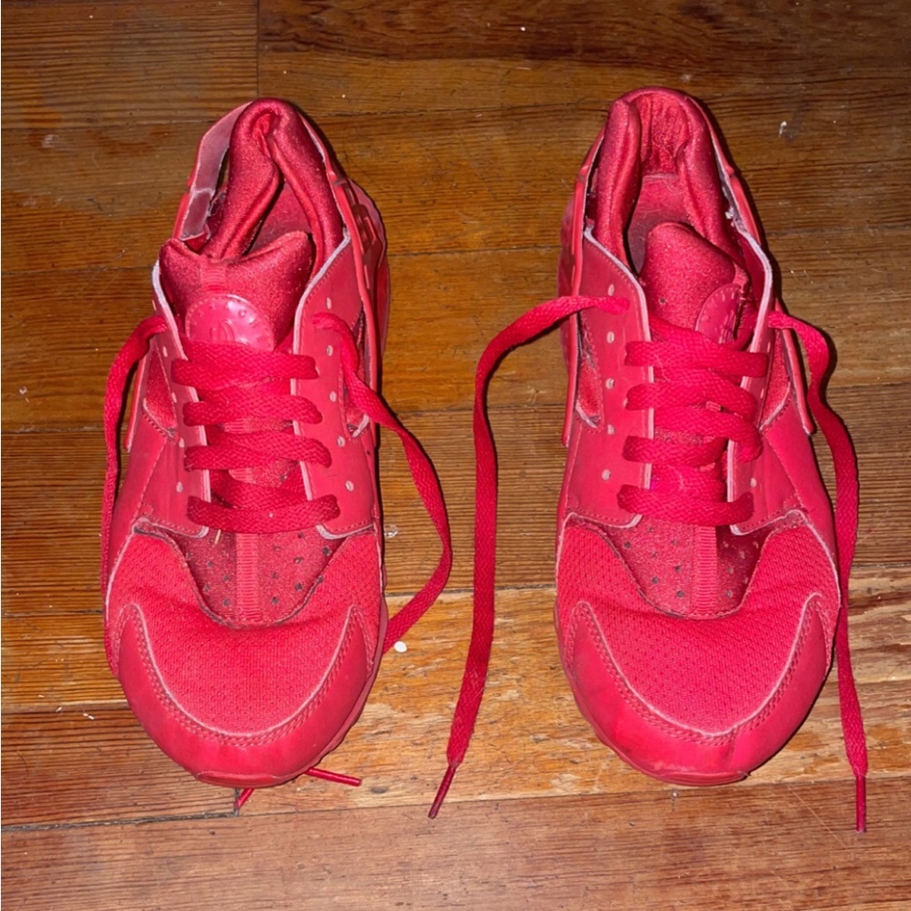 Nike Red Hurraches